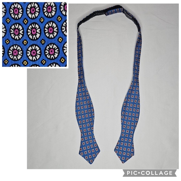 Mens Polo Ralph Lauren Silk Blue Geometric Medallion Print Bow Tie Preppy Italy - Picture 1 of 16